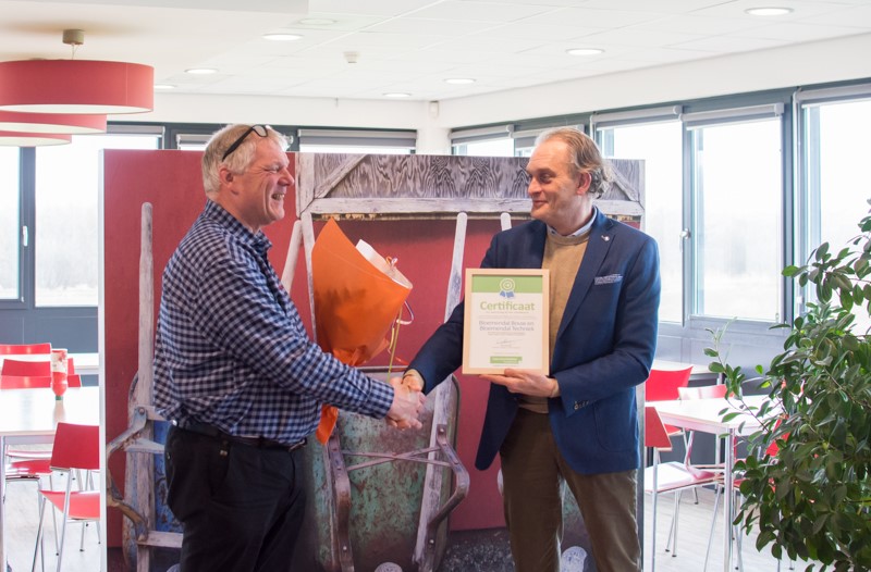 Bloemendal Bouw ontvangt taalcertificaat